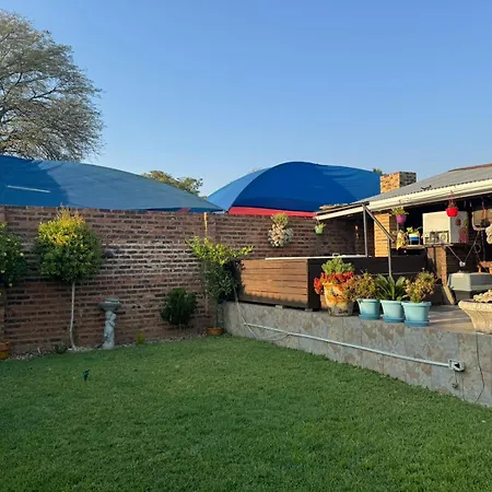 Paul & Mollie'S Guest House Brits Exterior foto